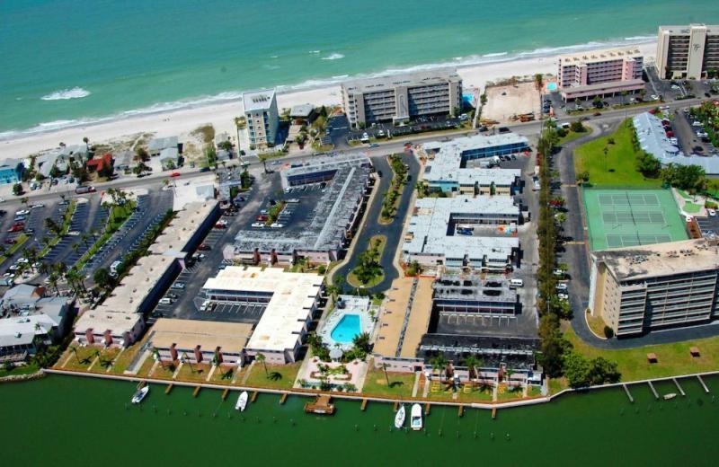 Gulf Coast Gem Private Condo - 2Bed, 1Bath, Sleeps 6, Across The Street From Beach & Gulf, Game Room, Pool Clearwater Beach Bagian luar foto